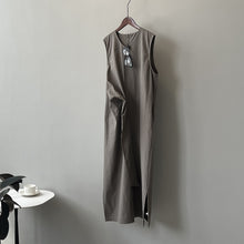 画像をギャラリービューアに読み込む, Belted Sleeveless A Line Tea Dress
