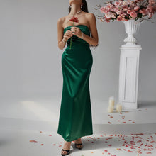 Charger l&#39;image dans la galerie, Strapless Satin Mermaid Evening Dress
