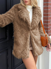 Load image into Gallery viewer, Elegant Fashion Lapel Faux Fur Short Coat
