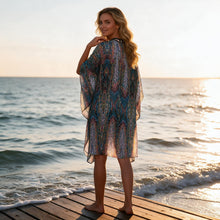 Laden Sie das Bild in den Galerie-Viewer, Long Printed Floral Dot Quarter Sleeve Loose Kimono Beachwear Cover Up
