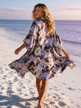 Laden Sie das Bild in den Galerie-Viewer, Long Printed Floral Dot Quarter Sleeve Kimono Beachwear Cover Up
