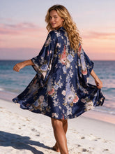 Laden Sie das Bild in den Galerie-Viewer, Long Printed Floral Dot Quarter Sleeve Kimono Beachwear Cover Up
