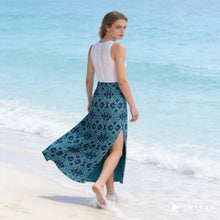 Laden Sie das Bild in den Galerie-Viewer, Printed Rayon Long Beach Skirt Casual Maxi Straight Pencil Skirt
