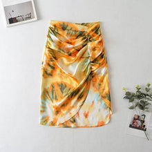 Load image into Gallery viewer, Ruched Printed Floral Asymmetrical Mini Skirt
