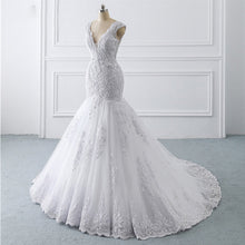 Load image into Gallery viewer, French Style Vintage Mermaid Train Slim Bridal Wedding Dress
