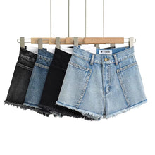 Load image into Gallery viewer, 4 Colorway Raw Finish Big Pocket Denim Shorts
