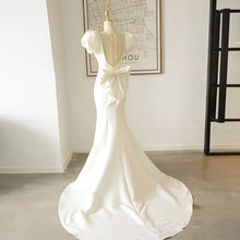 Load image into Gallery viewer, Mermaid Satin Light Elegant Chic Bride Wedding Dress
