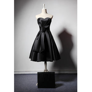 Short Tie Knot Strapless Satin Elegant Black Party Evening Dress