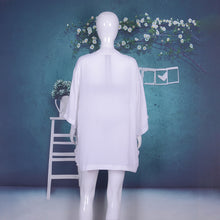 Load image into Gallery viewer, Three Quarter Sleeve Kimono Beachwear Bikini Cover Up
