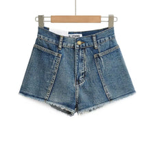 Load image into Gallery viewer, 4 Colorway Raw Finish Big Pocket Denim Shorts
