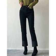Load image into Gallery viewer, Furry Straight Vintage High Waist Ninth Jeans

