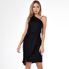 Laden Sie das Bild in den Galerie-Viewer, Manufacturer In-stock Womens Sexy Trendy One Shoulder Spaghetti Overlay Wrap Pleated Sheath Dress
