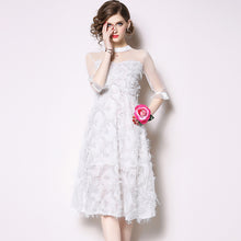Laden Sie das Bild in den Galerie-Viewer, Elegant Solid Tassel Tulle Three Quarter Sleeve Cocktail Dress
