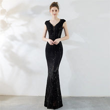Laden Sie das Bild in den Galerie-Viewer, women V neck cap sleeve sequin long prom dress

