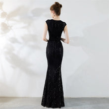 Laden Sie das Bild in den Galerie-Viewer, women V neck cap sleeve sequin long prom dress
