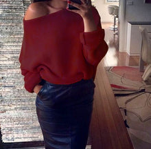 Laden Sie das Bild in den Galerie-Viewer, Popular Sloping Shoulder Woolen Pullover Short Sweater For Ladies
