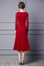 Load image into Gallery viewer, 2022 New Design Long Sleeve Autumn Maroon Slim Frilled Midi Formal Dress
