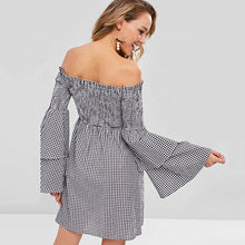 Laden Sie das Bild in den Galerie-Viewer, Sweet two-layer bell sleeve elastic mini off shoulder plaid casual dress
