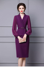 Load image into Gallery viewer, Ladies Autumn Mature Elegent Blazer Skirt Two Piece Set Suit
