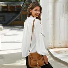 Laden Sie das Bild in den Galerie-Viewer, lady elegant ruffled collar long latern sleeve button tie front blouse
