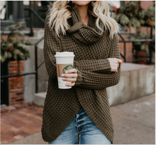 Laden Sie das Bild in den Galerie-Viewer, Buttoned Wrap Turtleneck Women Winter Loose Sweater
